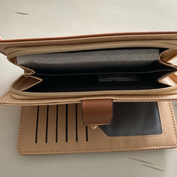 NWT! Vagabond Goods Vegan Leather  Leaf Multifuction Wallet - Picture 5 of 7